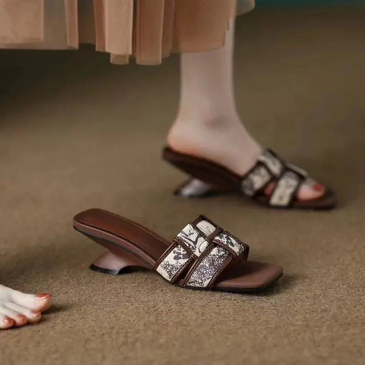 Rosien Craquelé Heeled Slides
