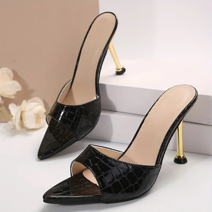 Crestova Heritage-Croc Stilettos